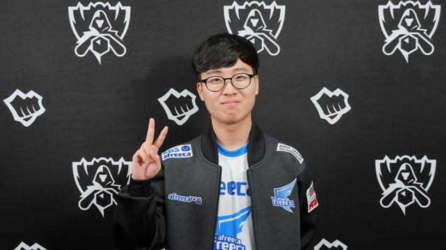 更多依靠中 更多依靠中