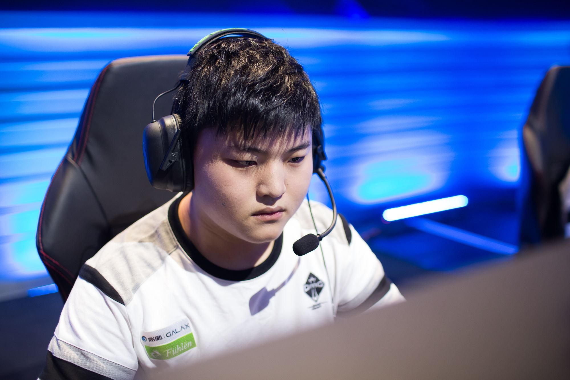 选择过多横 选择过多横