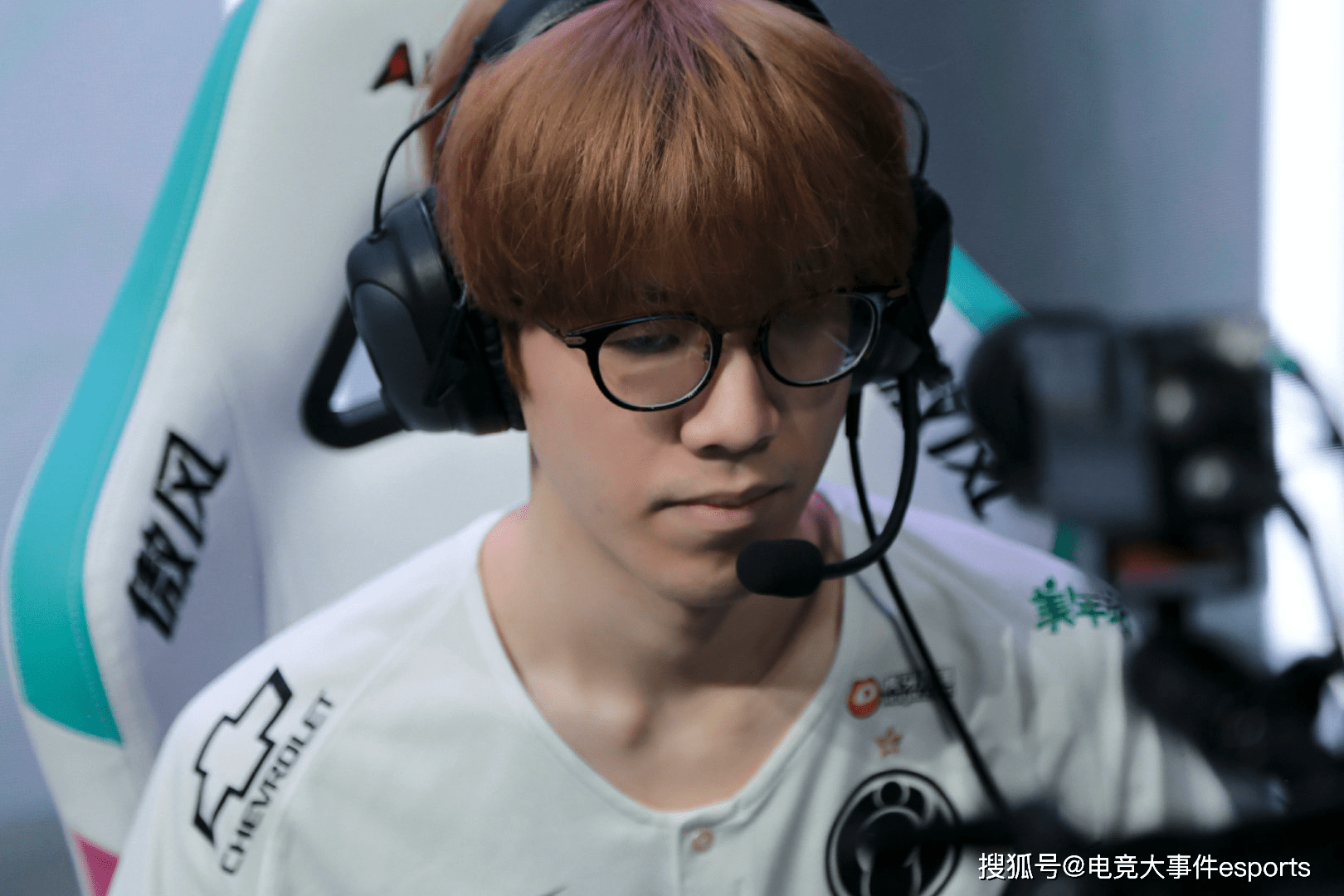 那么